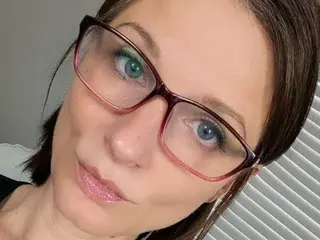 Streamate Live Porn of CallMeDaisy