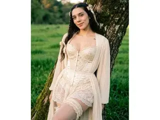 Streamate Adult Webcam of Alana_Paige