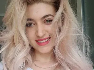 Streamate Free Live Porn of ElizabethRaegan
