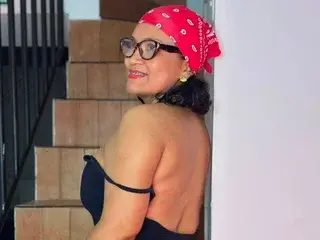 Streamate Free Live Porn of Madam_Rose
