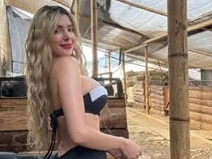 Streamate Live Sex of Mia_jaramillo