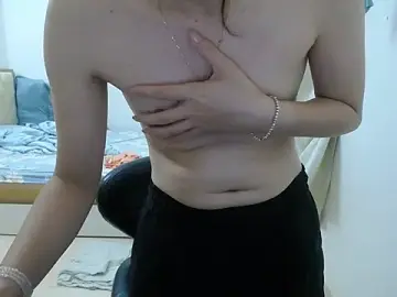 Stripchat Best Webcam of HotQueen