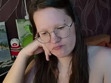 Stripchat Adult Webcam of hairyMira