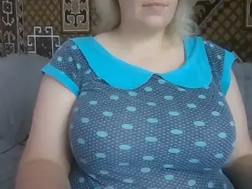 Stripchat Watch Live Sex Cams of Diana_Britt