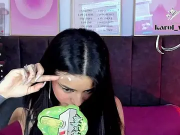 Stripchat Adult Webcam of Hinataw33d01