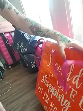 Stripchat Watch Live Sex Cams of LucidLucy