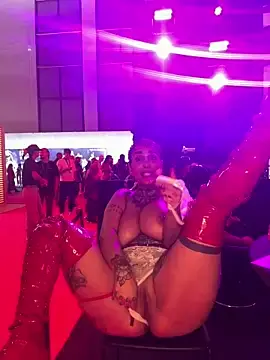 Stripchat Private Sex Chat of Tyraride