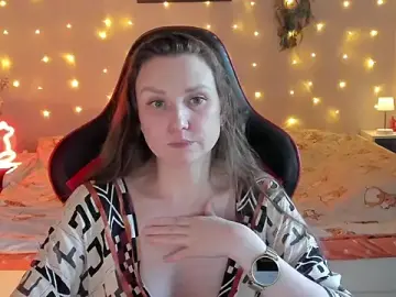Stripchat Best Webcam of desperatehousewife__