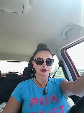 Stripchat Watch Live Sex Cams of Caramellaa
