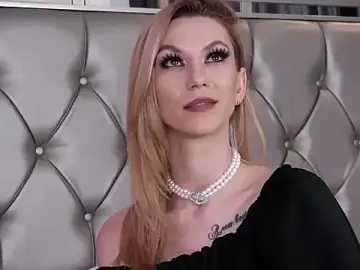 Stripchat Best Webcam of MayaHale