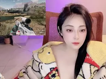 Stripchat Free Live Porn of Daisy-77