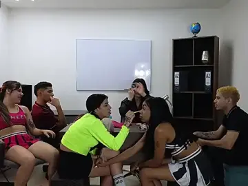 Stripchat Free Porn Cam of Hall_sextape