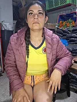 Stripchat Live Sex Cam of Niidia