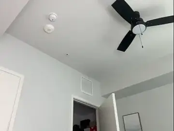 Stripchat Live Sex of ElenaErickson