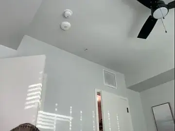 Stripchat Best live sex cam show of ElenaErickson