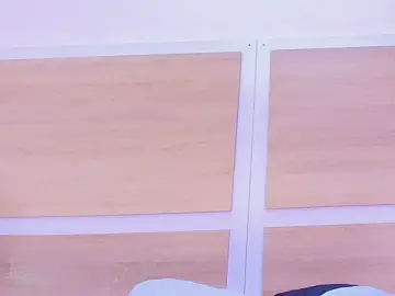 Stripchat Adult Webcam of Your_big_ebony_goddness