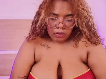 Stripchat Free Porn Cam of Your_big_ebony_goddness