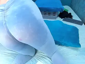 Stripchat Live Sex Cam of RedAssHottie