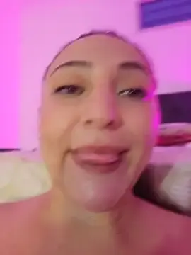 Stripchat Best live sex cam show of VickyHoult