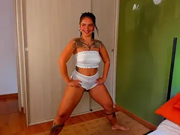 Stripchat Watch Live Sex Cams of karlye_5