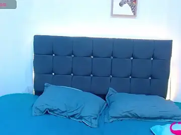 Stripchat Watch Live Sex Cams of candy_lux_