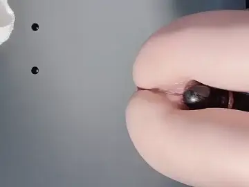 Stripchat Watch Live Sex Cams of Krismil3