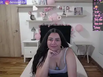 Stripchat Sex Chat of DenisseTits
