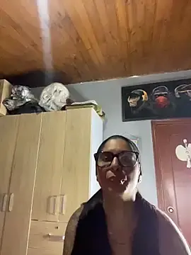 Stripchat Best live sex cam show of charlotte_stevenss_