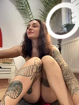 Stripchat Watch Live Sex Cams of SaraLow