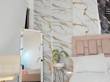 Stripchat Free Live Porn of scarlet_darling26