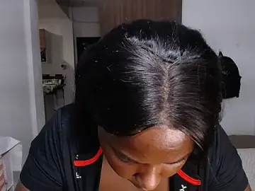 Stripchat Live Porn of yselahot