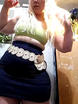 Stripchat Sex Cam of DROPPEDEADDAISY