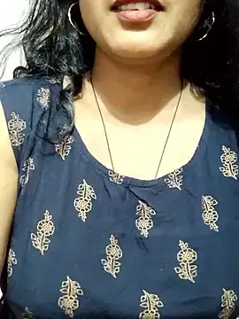 Stripchat Sex Cam of spicysuhana