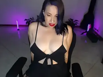 Stripchat Watch Live Sex Cams of charlottezoe15