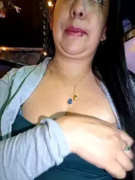 Stripchat Sex Cam of keny__a