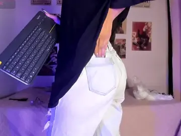 Stripchat Adult Webcam of Luna-Chann