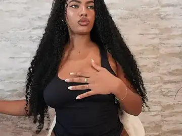 Stripchat Nude Webcam of HOTBLACKANDWHITE2