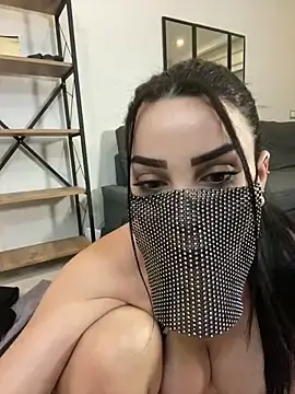 Stripchat Sex Cam of Ahu_Mask01