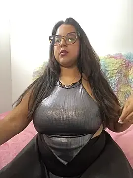Stripchat Adult Video Chat of shara_