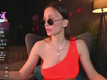 Stripchat Nude Webcam of Beatrice_Brice