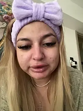 Stripchat Adult Webcam of AllysonK