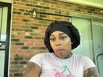 Stripchat Live Sex Cam of Creamesensation