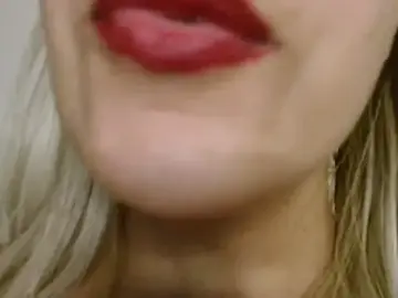Stripchat Free Live Porn of Aura_Baby