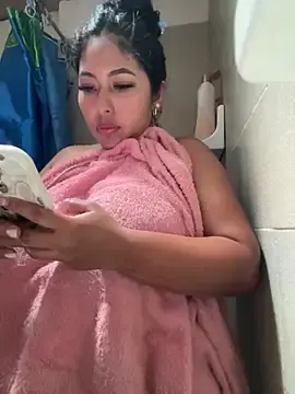Stripchat Sex Cam of emmyjhonson07