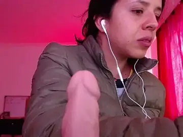 Stripchat Adult Webcam of VALERY_MEER