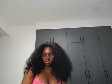 Stripchat Watch Live Sex Cams of Pretty_Liya08