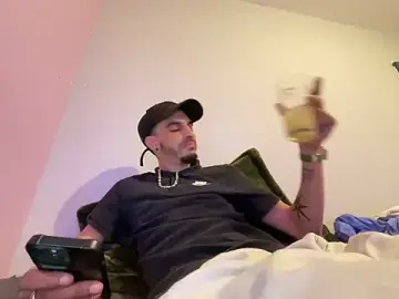 Stripchat Nude Webcam of Rebeu313