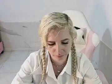 Stripchat Live Sex of HannaBrave