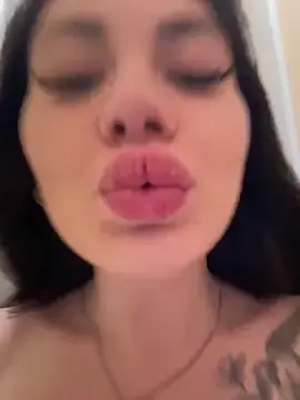 Stripchat Sex Cam of Wet__Bunny