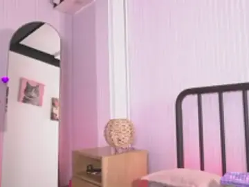 Stripchat Best live sex cam show of Marce_22